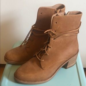 Never Worn! Ugg brown booties